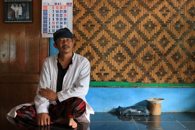 juru kunci masjid saka tunggal