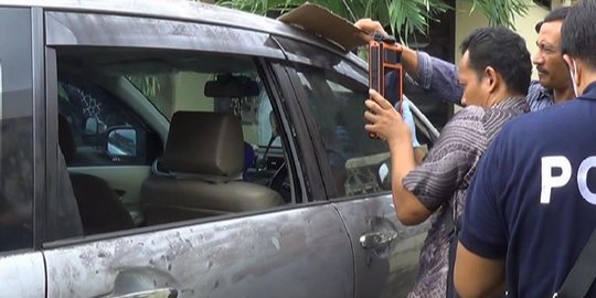 Kaca mobil Mobilio dipecah, barang berharga Nancy ludes digasak pencuri