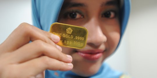 Harga emas dibuka turun Rp 2.000 menjadi Rp 654.000 per gram