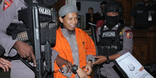 Kuasa hukum sebut JPU tak bisa buktikan Aman Abdurrahman terlibat aksi terorisme