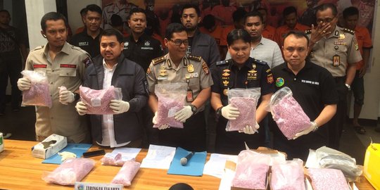 10 Orang jaringan narkoba Jerman-Jakarta ditangkap, 50 ribu butir ekstasi disita