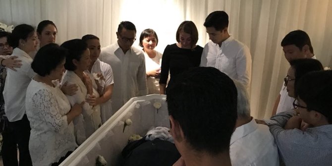 
Sara Djojohadikusumo: Saat ini kami fokus pada keluarga karena sedang berduka
