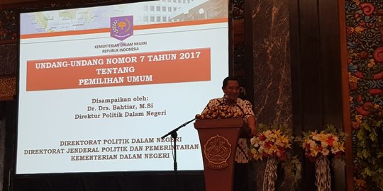 Ditjen Polpum Kemendagri dan DPR gelar sosialisasi UU Pemilu di Bangkalan