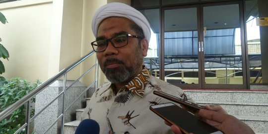 Wasekjen PAN sebut Ali Mochtar Ngabalin ingin disorot sejak masuk Istana