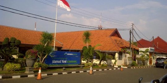 Lintasan bersih abu vulkanik Merapi, Bandara Ahmad Yani kembali beroperasi