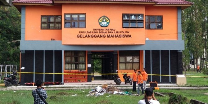 Densus 88 dikabarkan amankan tiga alumni Universitas Riau diduga terkait teroris