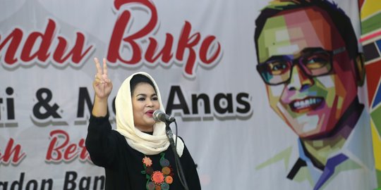 Ngabuburit bersama perempuan Osing, Puti tawarkan program pendidikan gratis