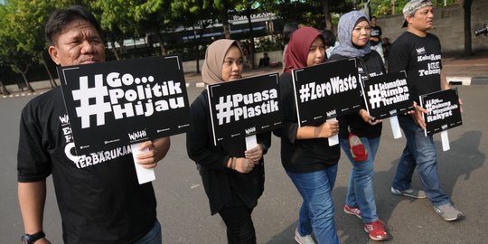 Aktivis Walhi ajak masyarakat kurangi penggunaan plastik di CFD