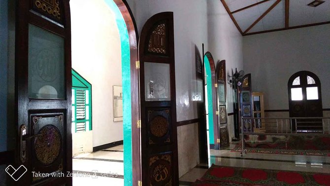 masjid toayya di maros