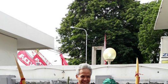 rofiq jalan kaki sampai