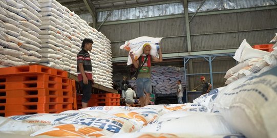 Usai rakor pangan jelang Lebaran, stok beras terpantau aman namun tidak untuk ayam