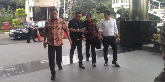Kasus e-KTP, Azis Syamsuddin dan Olly Dondokambey penuhi panggilan KPK