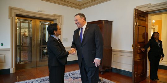 Menlu Retno bertemu dengan Menlu AS bahas isu terorisme hingga Palestina