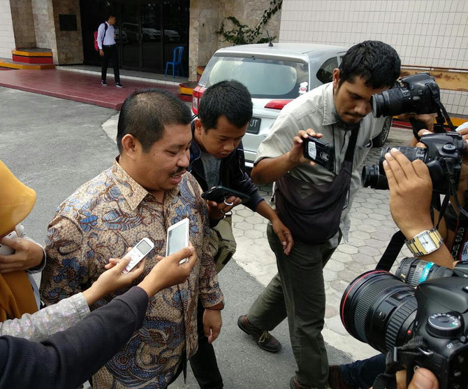 Bupati Bengkalis sebut uang Rp 1,9 M yang disita KPK hasil 