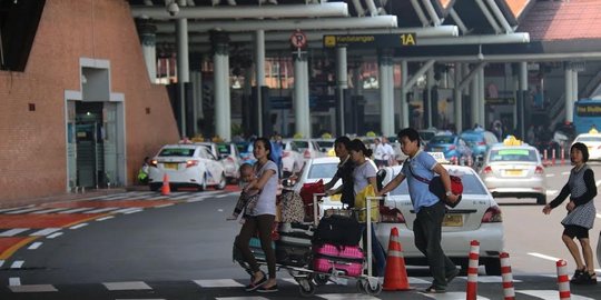 Sidak Soekarno Hatta, Komisi V DPR kritisi kemacetan di Terminal 1