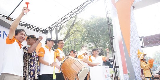 BNI lepas pemudik bus di Taman Mini Indonesia Indah