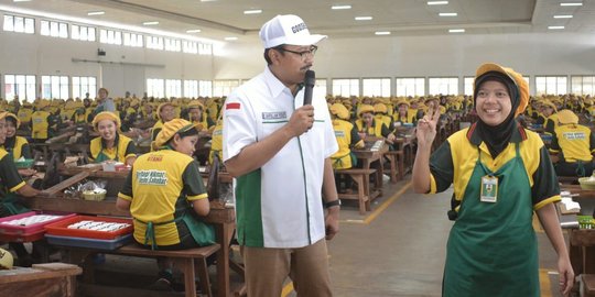Diasuh banyak Ibu, Gus Ipul semakin matang menjadi pemimpin