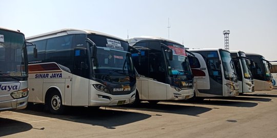 Suasana terminal Tanjung Priok H-5 Lebaran