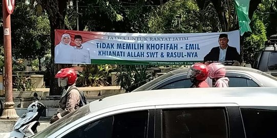 Timses Gus Ipul sesalkan spanduk fatwa fardhu ain pilih Khofifah