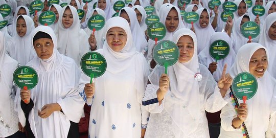 Khofifah diberi gelar 'Ibu Petani Jawa Timur' oleh HKTI