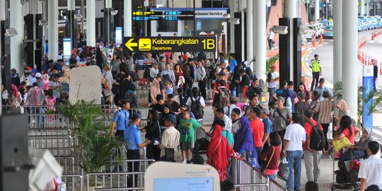 Tekan kecelakaan, Angkasa Pura II tes kesehatan sopir taksi Bandara Soekarno-Hatta