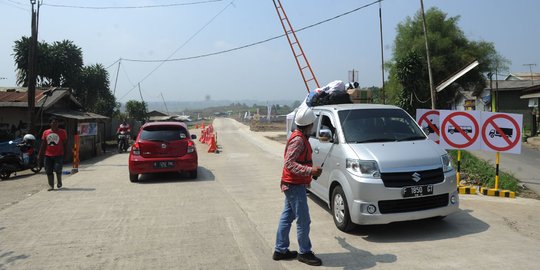 Banyak pintu keluar tol dan waktu libur lama, pemudik tidak terkena macet