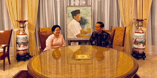 Buka puasa bersama, Jokowi dan Megawati bahas Cawapres di Batu Tulis