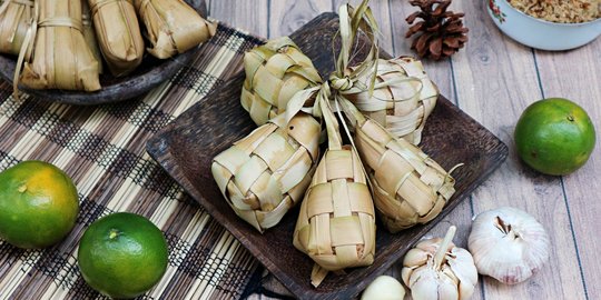 Cara Membuat Ketupat Sederhana dengan Magicom