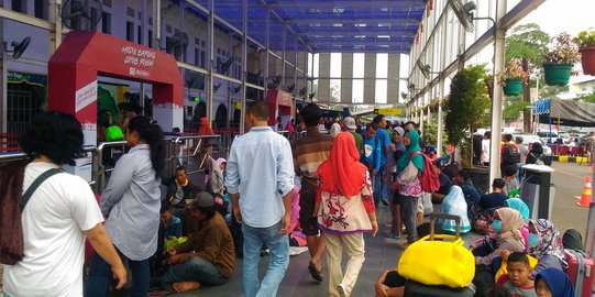 Hari ini 25.000 pemudik berangkat dari Pasar Senen