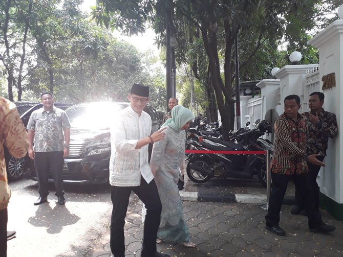 sandiaga uno dan istri silaturahmi ke rumah megawati