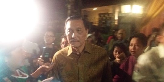 Luhut bungkam soal perpindahan Titiek Soeharto ke Partai Berkarya