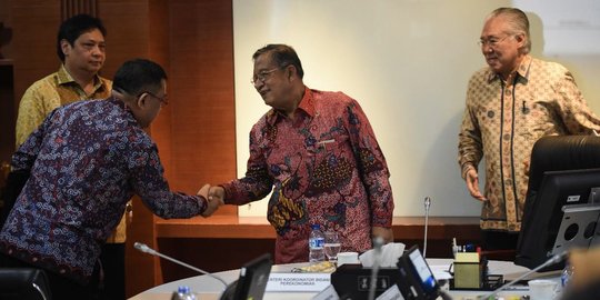 Adakan open house, Menko Darmin disambangi duta besar dan sejumlah pejabat negeri