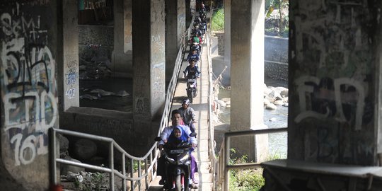 Jembatan alternatif menuju kawasan Puncak Sukabumi