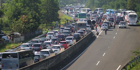 Kawasan Puncak macet