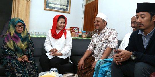 Mendadak Silaturahmi di Pesantren An-nuriyah Jember, Puti didoakan pimpin Jawa Timur