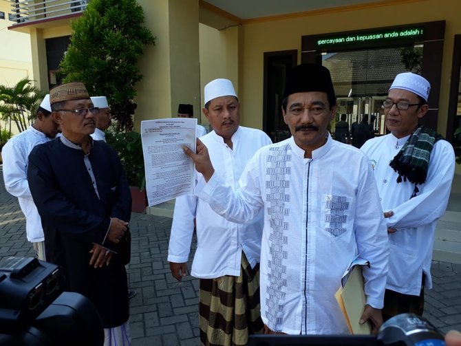 para kiai di jatim laporkan fatwa fardhu ain ke polda jatim