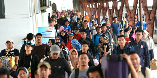 Antisipasi lonjakan saat arus balik, pengamanan Stasiun Pasar Senen ditingkatkan