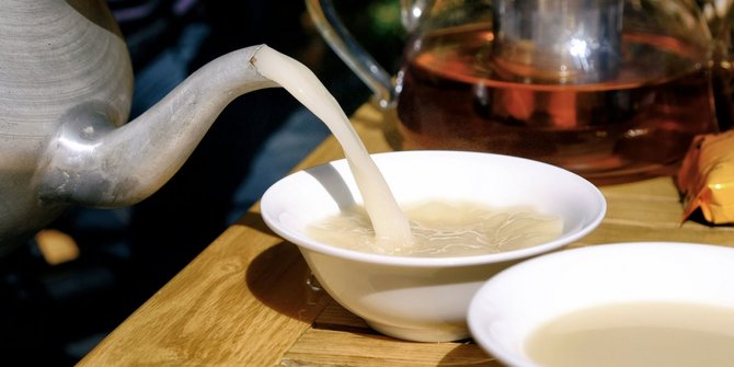 8 Manfaat kesehatan teh mentega, minuman berkhasiat dari Tibet 8 Manfaat kesehatan teh mentega, minuman berkhasiat dari Tibet tibet teh minuman mentega manfaat kesehatan dari berkhasiat 8