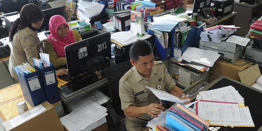 PNS berani bolos besok, bisa kena sanksi potong tunjangan kinerja