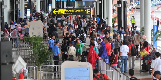 Mudik Lebaran, penumpang di Bandara Soekarno-Hatta capai 2,4 juta