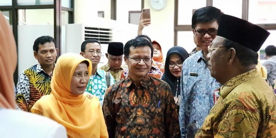 Hari pertama kerja usai Lebaran, Plt Gubernur Riau cek pelayanan 2 RSUD
