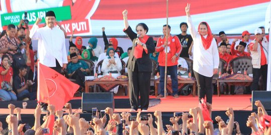 Kampanye Gus Ipul-Puti, Megawati: Jangan pilih yang haus kuasa