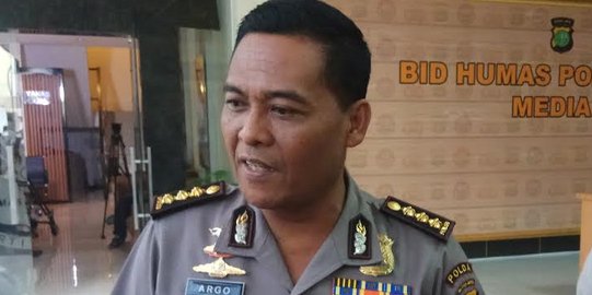 2 Tahanan Polres Jaktim yang kabur jebol tembok penjara pakai palu & paku