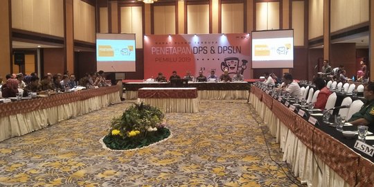 KPU gelar rapat pleno rekapitulasi daftar pemilih sementara Pemilu 2019