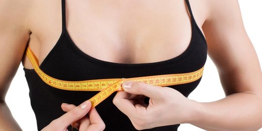 ternyata ini penyebab utama wanita punya payudara kecil
