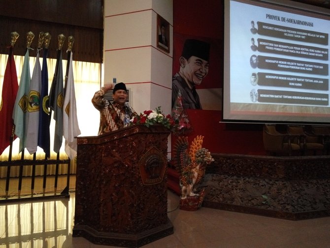 sarasehan kebangsaan di universitas 17 agustus untag surabaya
