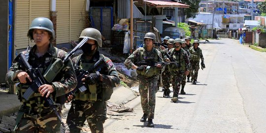 Tentara Filipina tak sengaja tembak mati enam polisi