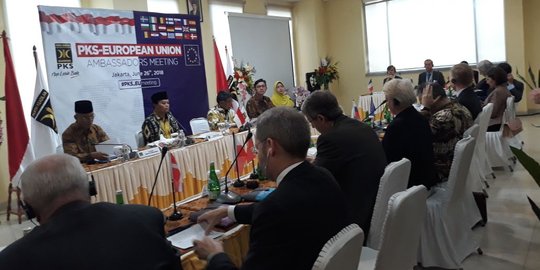 PKS bertemu 14 Dubes Uni Eropa bahas situasi politik nasional