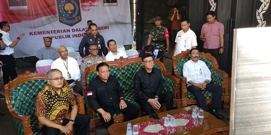 Sudah 10 tahun ber-KTP Jakarta, Tjahjo & keluarga masih masuk DPT di Jateng