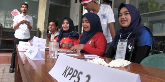 TPS bernuansa Piala Dunia untuk ajak warga mencoblos